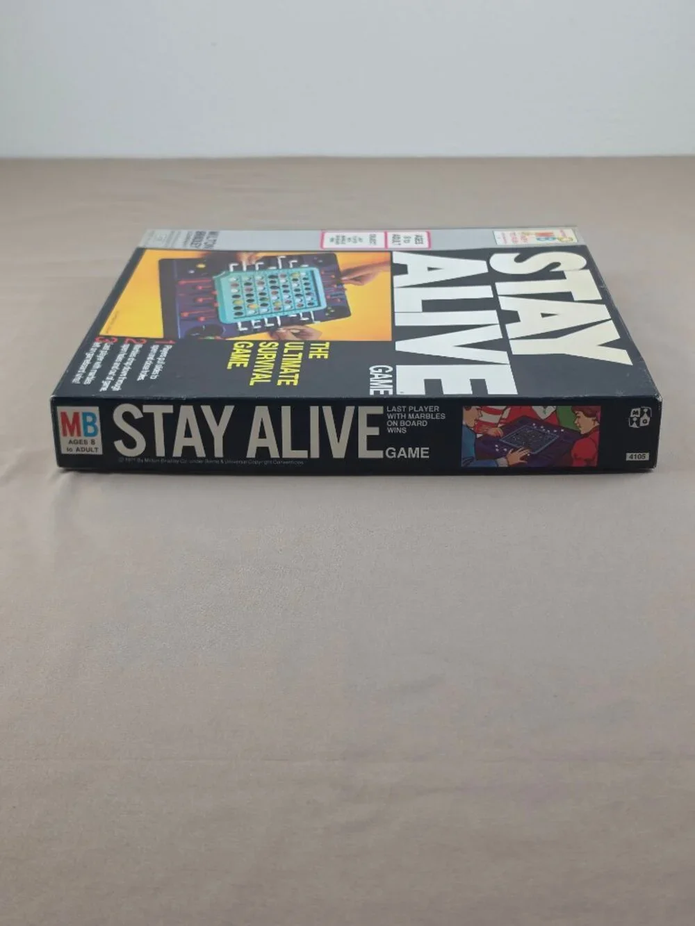 Vintage 1971 Milton Bradley Stay Alive Board Game Complete With All 20 Marbles